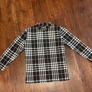 Black and White Plaid Long Sleeve Top